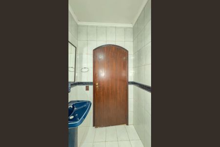 Casa para alugar com 130m², 3 quartos e 4 vagas Casa para alugar com 130m², 3 quartos e 4 vagasBanheiro