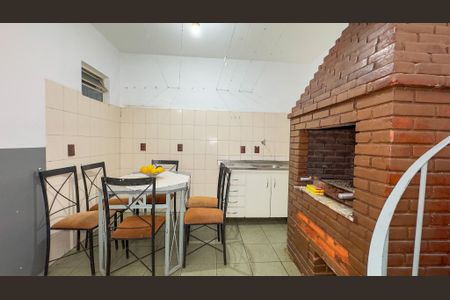 Casa para alugar com 130m², 3 quartos e 4 vagas Casa para alugar com 130m², 3 quartos e 4 vagasChurrasqueira