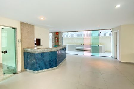 Apartamento à venda com 305m², 4 quartos e 2 vagas Apartamento à venda com 305m², 4 quartos e 2 vagasÁrea comum