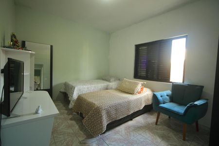 Casa para alugar com 225m², 3 quartos e 2 vagasSuíte 
