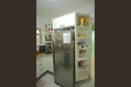 Casa para alugar com 225m², 3 quartos e 2 vagasCozinha 