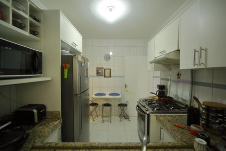 Casa para alugar com 225m², 3 quartos e 2 vagasCozinha 