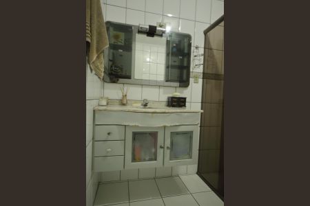 Casa para alugar com 225m², 3 quartos e 2 vagasBanheiro Social  ( térreo) 