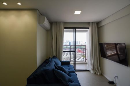 Apartamento para alugar com 35m², 2 quartos e 1 vaga Apartamento para alugar com 35m², 2 quartos e 1 vagaSALA