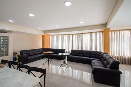 Apartamento para alugar com 113m², 2 quartos e 1 vaga Apartamento para alugar com 113m², 2 quartos e 1 vagaÁrea comum - Salão de festas