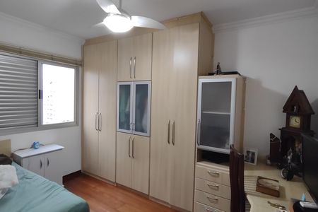 Apartamento para alugar com 113m², 2 quartos e 1 vaga Apartamento para alugar com 113m², 2 quartos e 1 vagaQuarto