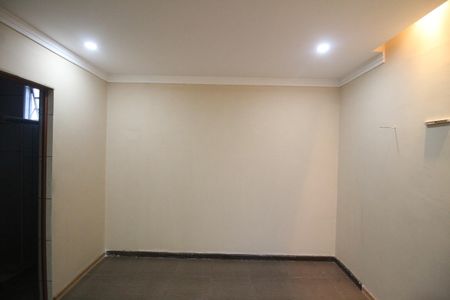 Suíte de casa para alugar com 2 quartos, 80m² em Novo Horizonte, Nilópolis