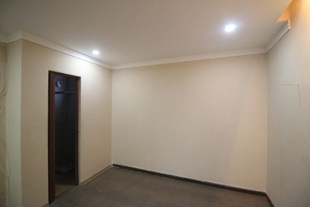 Casa para alugar com 80m², 2 quartos e sem vagaSuíte