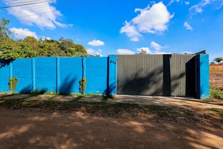 Casa para alugar com 1000m², 3 quartos e 6 vagas Casa para alugar com 1000m², 3 quartos e 6 vagasFachada