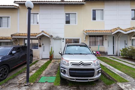 Casa de condomínio para alugar com 79m², 2 quartos e 1 vaga