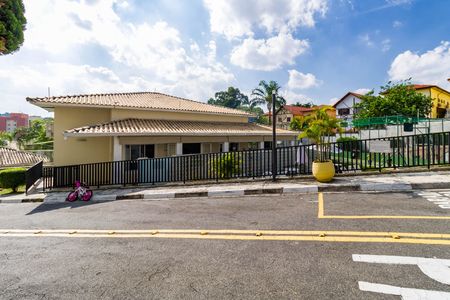 Casa de condomínio para alugar com 79m², 2 quartos e 1 vaga