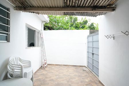 Casa à venda com 63m², 2 quartos e sem vagaQuintal e área de serviço