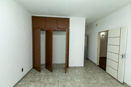 Casa para alugar com 350m², 4 quartos e 8 vagas