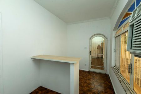 Casa para alugar com 350m², 4 quartos e 8 vagas