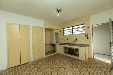 Casa para alugar com 350m², 4 quartos e 8 vagas