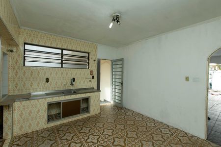 Casa para alugar com 350m², 4 quartos e 8 vagas
