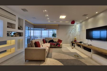 Apartamento para alugar com 144m², 3 quartos e 2 vagas