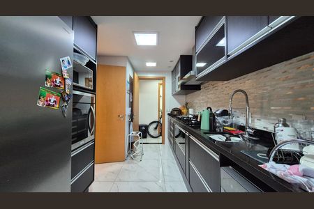 Apartamento para alugar com 144m², 3 quartos e 2 vagas