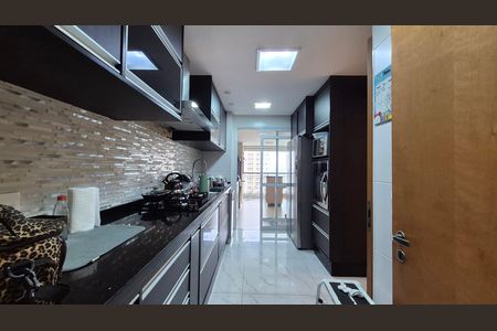 Apartamento para alugar com 144m², 3 quartos e 2 vagas