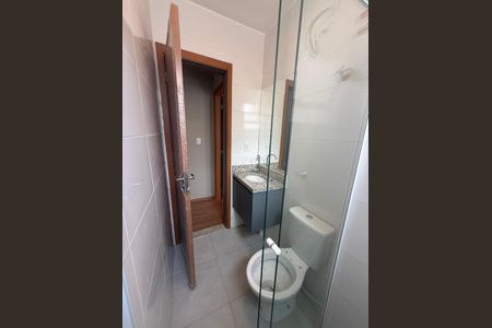 Banheiro de apartamento para alugar com 2 quartos, 50m² em Jardim Novo Mundo, Goiânia