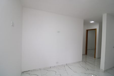 Sala de apartamento para alugar com 2 quartos, 40m² em Vila Celeste, São Paulo
