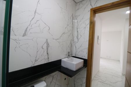 Apartamento para alugar com 40m², 2 quartos e sem vagaBanheiro