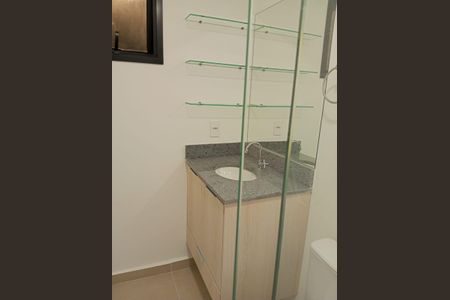 Studio à venda com 145m², 3 quartos e 1 vaga Studio à venda com 145m², 3 quartos e 1 vagaBanheiro