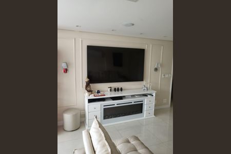 Studio à venda com 145m², 3 quartos e 1 vaga Studio à venda com 145m², 3 quartos e 1 vagaSala