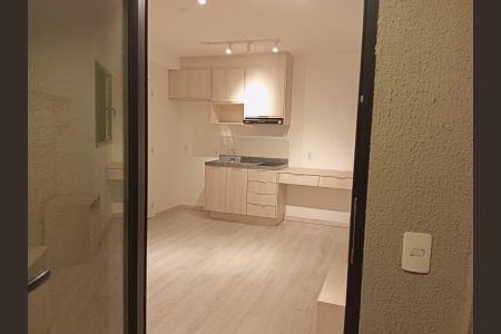 Cozinha de kitnet/studio à venda com 3 quartos, 145m² em Aclimação, São Paulo