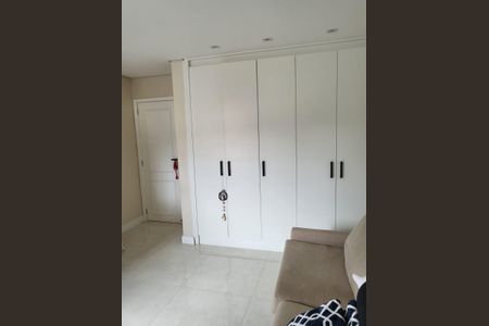Studio à venda com 145m², 3 quartos e 1 vaga Studio à venda com 145m², 3 quartos e 1 vagaQuarto