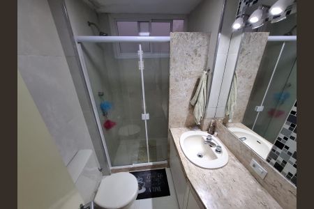 Apartamento à venda com 100m², 3 quartos e 1 vaga Apartamento à venda com 100m², 3 quartos e 1 vagaBanheiro