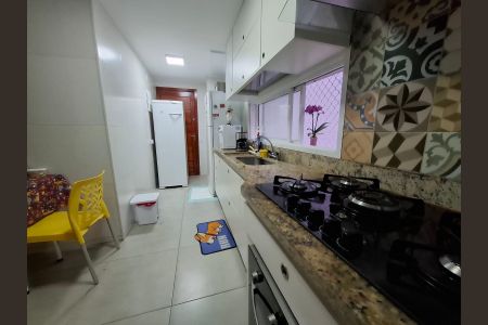 Apartamento à venda com 100m², 3 quartos e 1 vaga Apartamento à venda com 100m², 3 quartos e 1 vagaCozinha