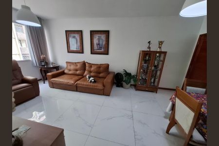 Apartamento à venda com 100m², 3 quartos e 1 vaga Apartamento à venda com 100m², 3 quartos e 1 vagaSala