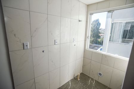 Cozinha de apartamento para alugar com 1 quarto, 35m² em Jardim Algarve, Viamão