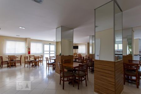 Apartamento para alugar com 52m², 2 quartos e 1 vaga Apartamento para alugar com 52m², 2 quartos e 1 vagaÁrea comum - Salão de festas