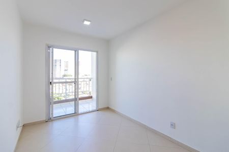 Sala de apartamento para alugar com 3 quartos, 68m² em Vila Amalia (zona Norte), São Paulo