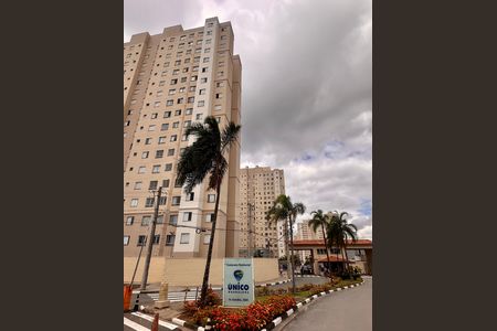 Apartamento para alugar com 45m², 2 quartos e 1 vaga Apartamento para alugar com 45m², 2 quartos e 1 vagaFachada