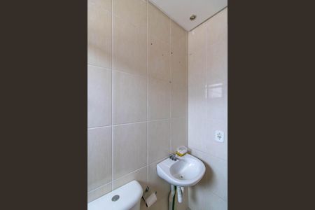 Apartamento para alugar com 45m², 2 quartos e 1 vaga Apartamento para alugar com 45m², 2 quartos e 1 vagaBanheiro