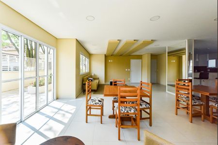Apartamento à venda com 54m², 2 quartos e 1 vaga Apartamento à venda com 54m², 2 quartos e 1 vagaÁrea comum - Salão de festas