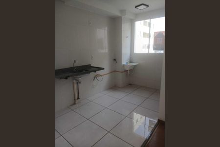 Cozinha de apartamento para alugar com 2 quartos, 40m² em São Damião, Belo Horizonte