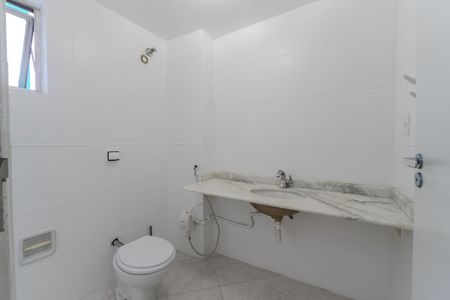 Apartamento para alugar com 75m², 3 quartos e 1 vaga Apartamento para alugar com 75m², 3 quartos e 1 vagaBanheiro