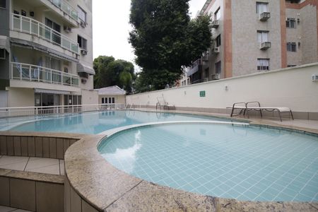 Apartamento para alugar com 70m², 3 quartos e sem vagaÁrea comum - Piscina