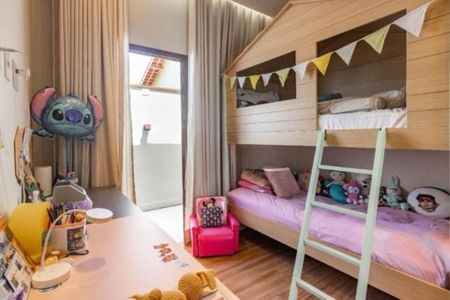 Casa à venda com 256m², 4 quartos e 4 vagas Casa à venda com 256m², 4 quartos e 4 vagasFoto 23