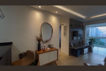Apartamento à venda com 80m², 3 quartos e 1 vagaSala
