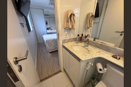 Apartamento à venda com 80m², 3 quartos e 1 vagaBanheiro do Quarto 1