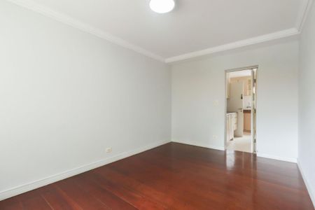 Apartamento à venda com 180m², 4 quartos e 2 vagas Apartamento à venda com 180m², 4 quartos e 2 vagasFoto 09