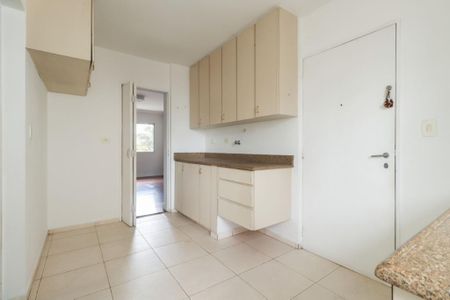 Apartamento à venda com 180m², 4 quartos e 2 vagas Apartamento à venda com 180m², 4 quartos e 2 vagasFoto 32