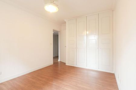 Apartamento à venda com 180m², 4 quartos e 2 vagas Apartamento à venda com 180m², 4 quartos e 2 vagasFoto 28