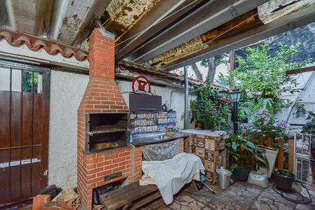 Quintal de casa para alugar com 3 quartos, 250m² em Jardim Guarapiranga, São Paulo