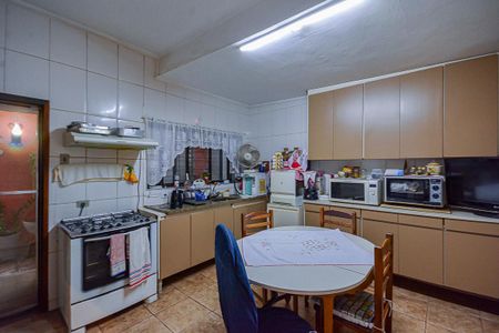 Casa para alugar com 250m², 3 quartos e 3 vagas Casa para alugar com 250m², 3 quartos e 3 vagasCozinha